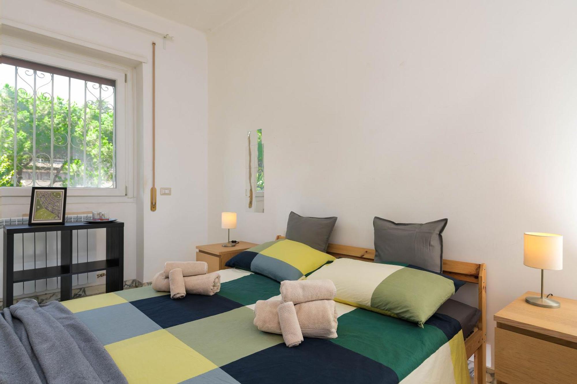 Spazioso Appartamento Vicino Eur โรม ภายนอก รูปภาพ