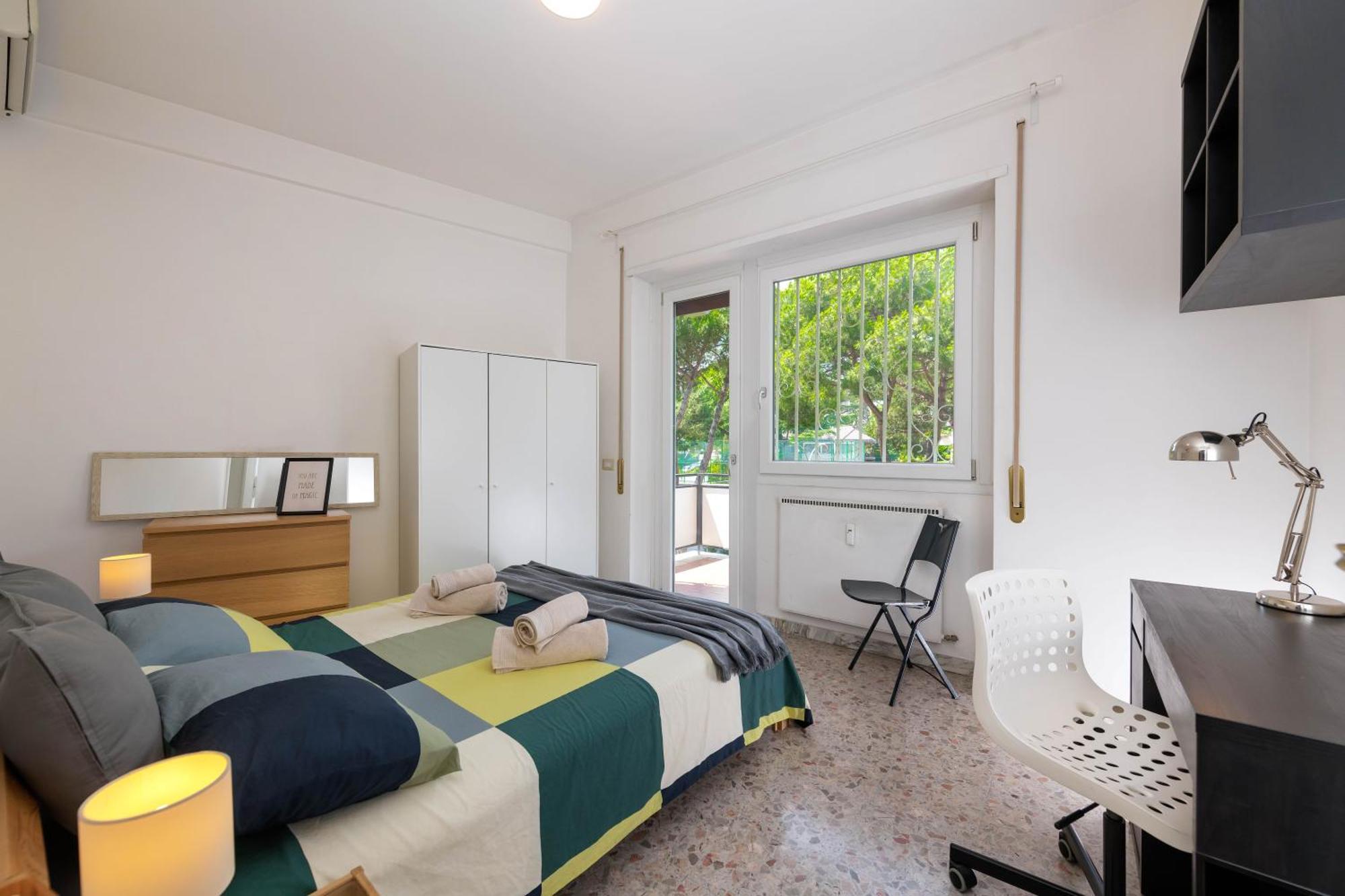Spazioso Appartamento Vicino Eur โรม ภายนอก รูปภาพ