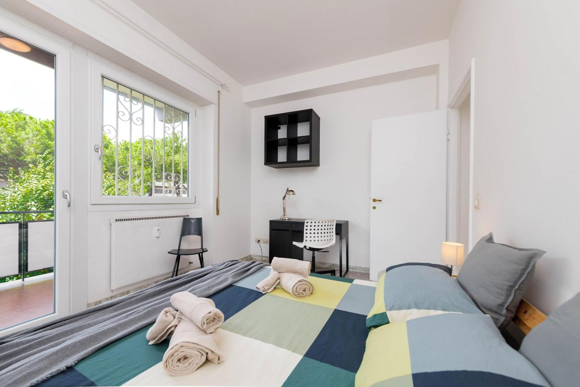 Spazioso Appartamento Vicino Eur โรม ภายนอก รูปภาพ