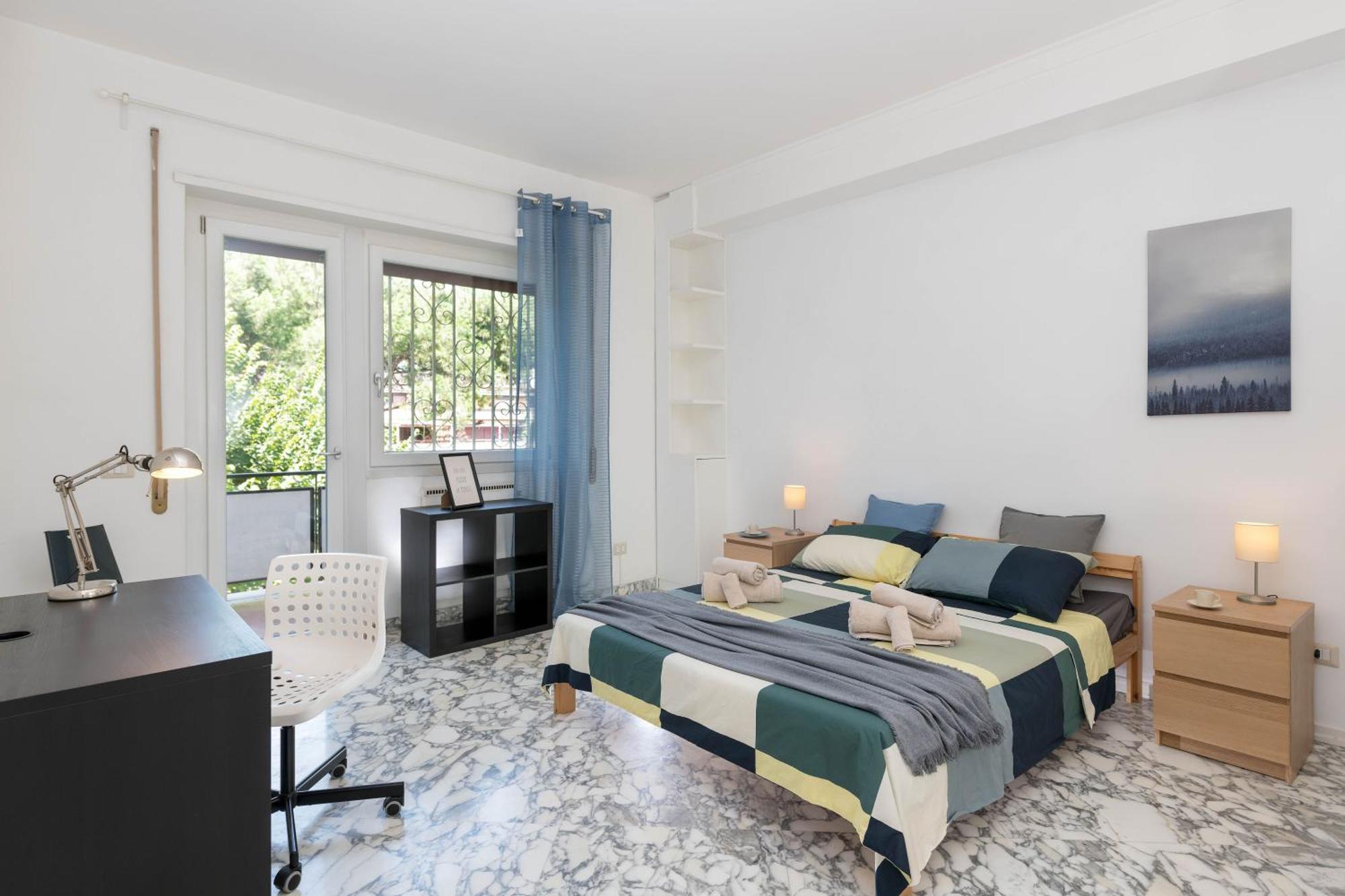Spazioso Appartamento Vicino Eur โรม ภายนอก รูปภาพ