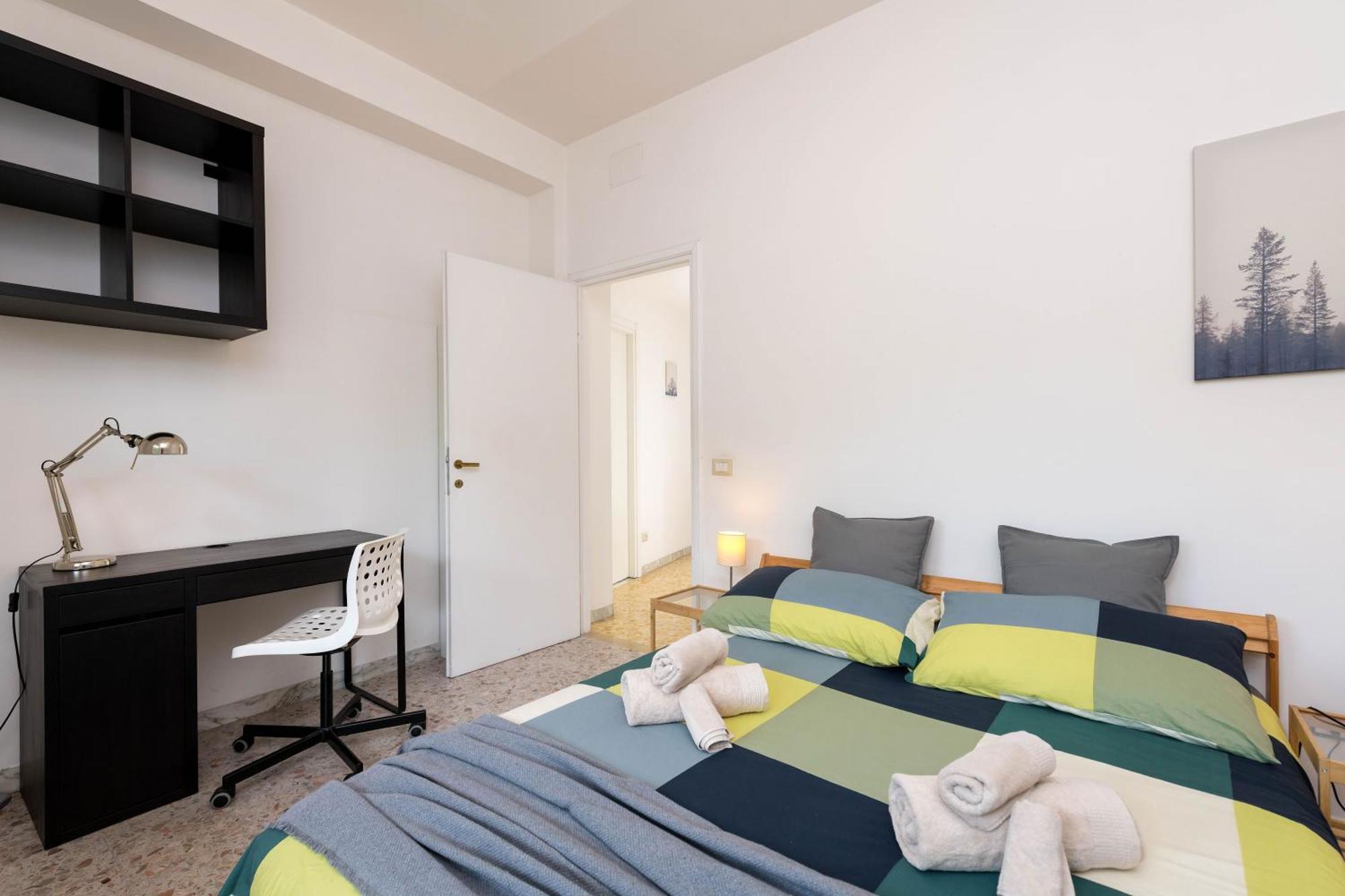 Spazioso Appartamento Vicino Eur โรม ภายนอก รูปภาพ