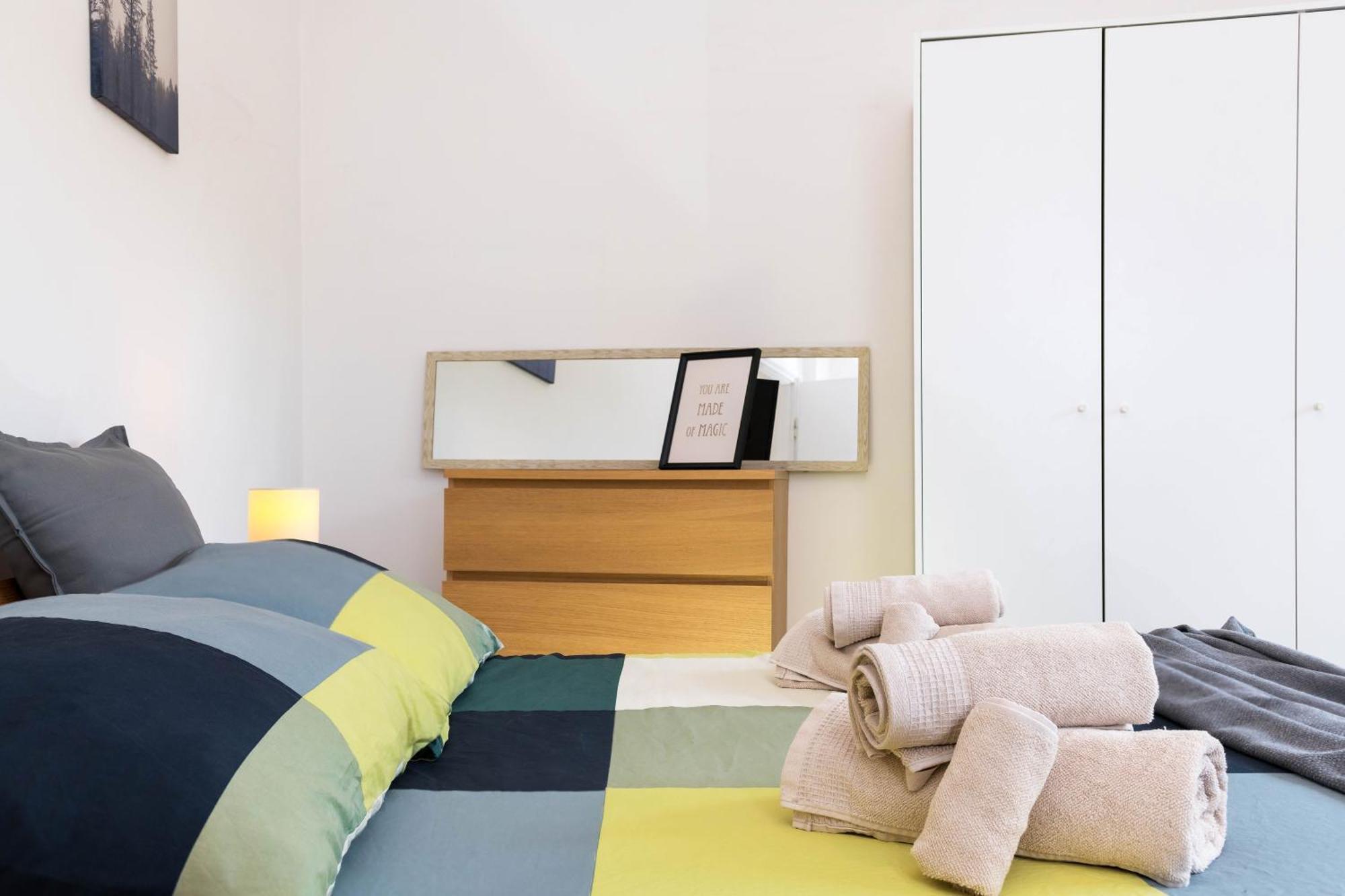 Spazioso Appartamento Vicino Eur โรม ภายนอก รูปภาพ