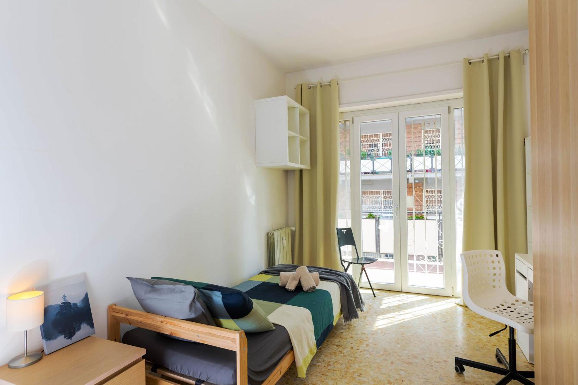 Spazioso Appartamento Vicino Eur โรม ภายนอก รูปภาพ
