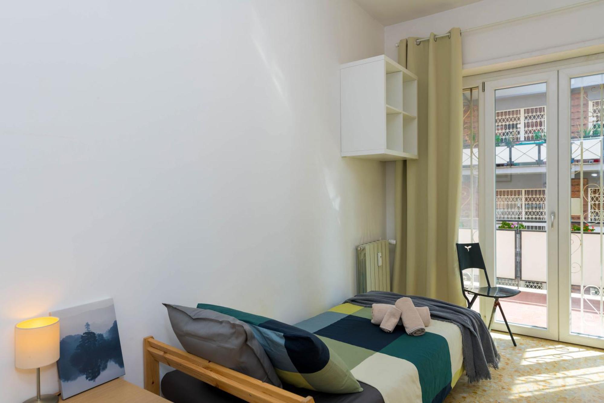 Spazioso Appartamento Vicino Eur โรม ภายนอก รูปภาพ
